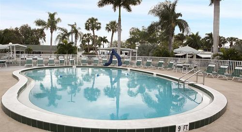 Groves Rv Resort Harlem Heights 외부 사진